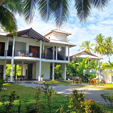 Mothership Tangalle Luaran gambar