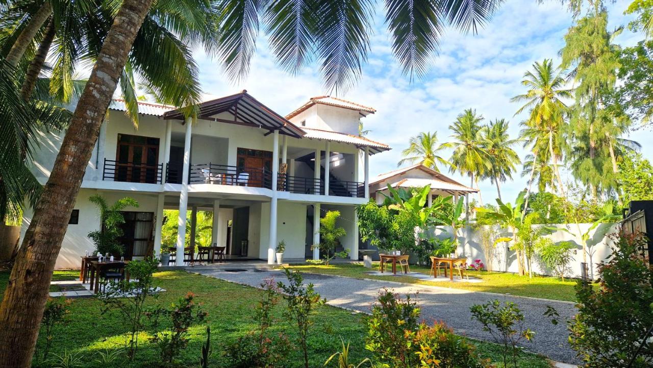 Mothership Tangalle Luaran gambar