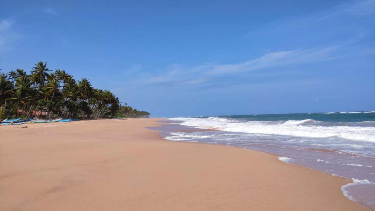 Mothership Tangalle Luaran gambar